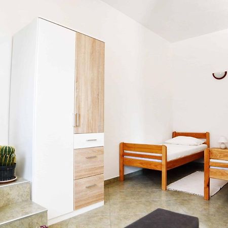 Apartman Verde Pridraga Bagian luar foto